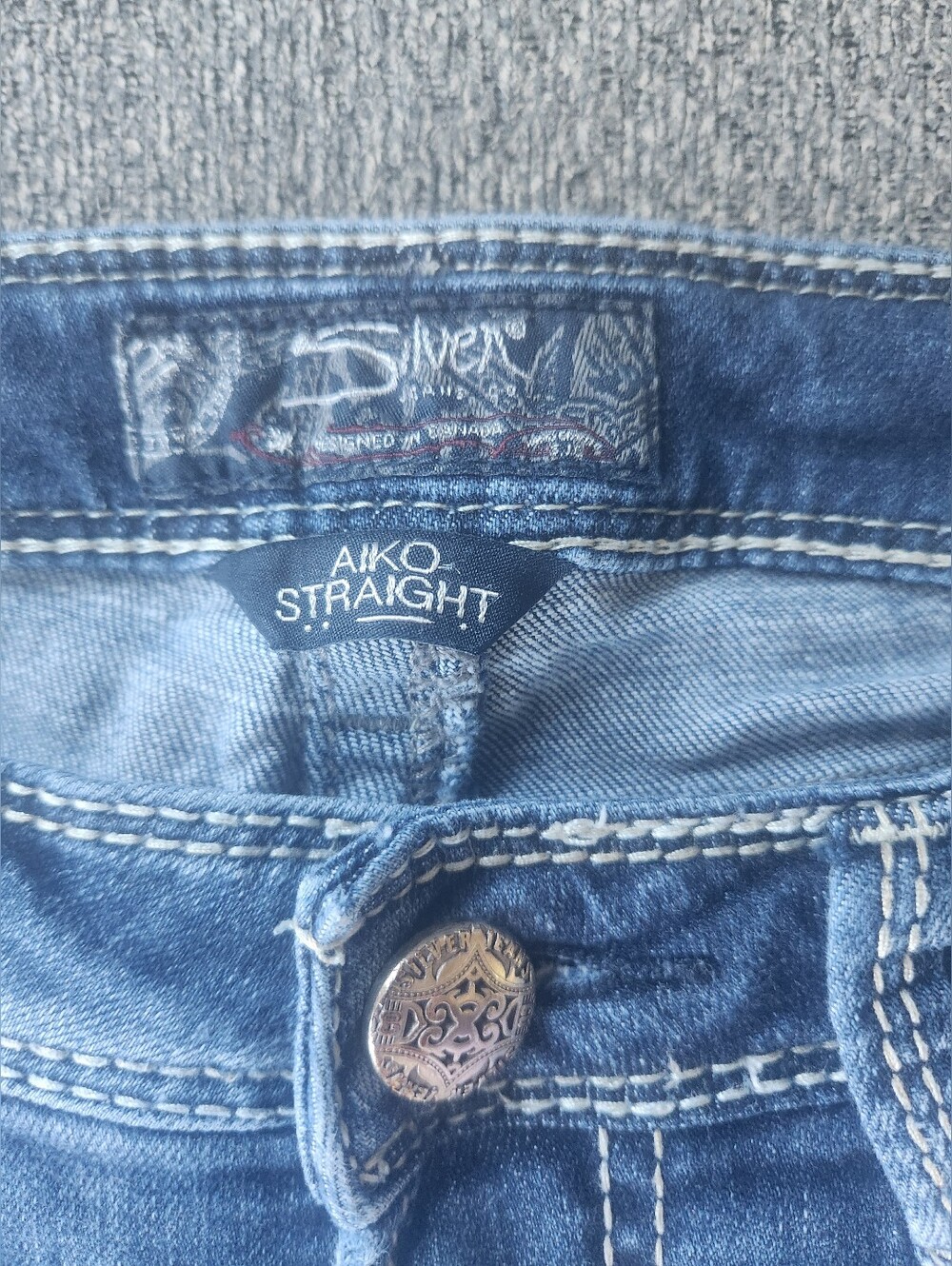 Silver Aiko‎ Straight Distressed Jeans 29X32 - Picture 4 of 10